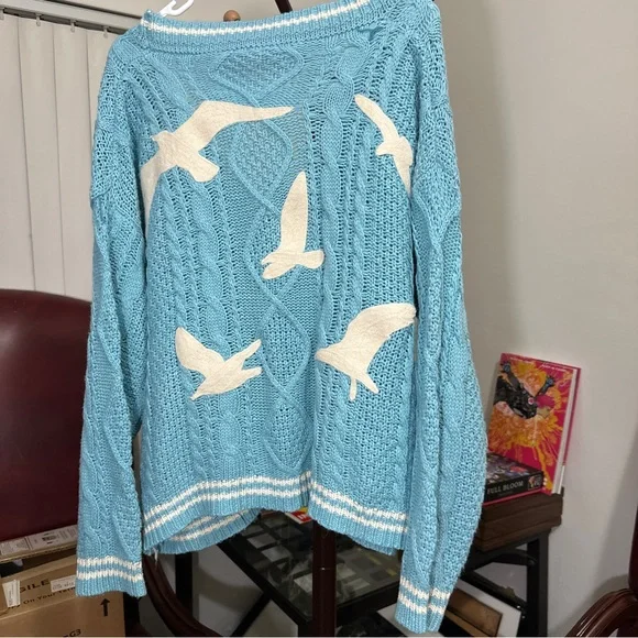 Taylor Swift 1989 Taylor’s Version Blue Cardigan Sweater MD/LG Official Merch - Picture 6 of 6